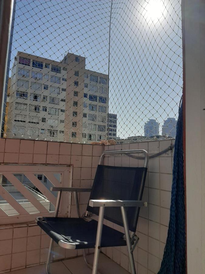 Apartamento Vento E Mar - 2 Quartos Com Sacada Na Quadra Da Praia Do Gonzaga 산토스 외부 사진