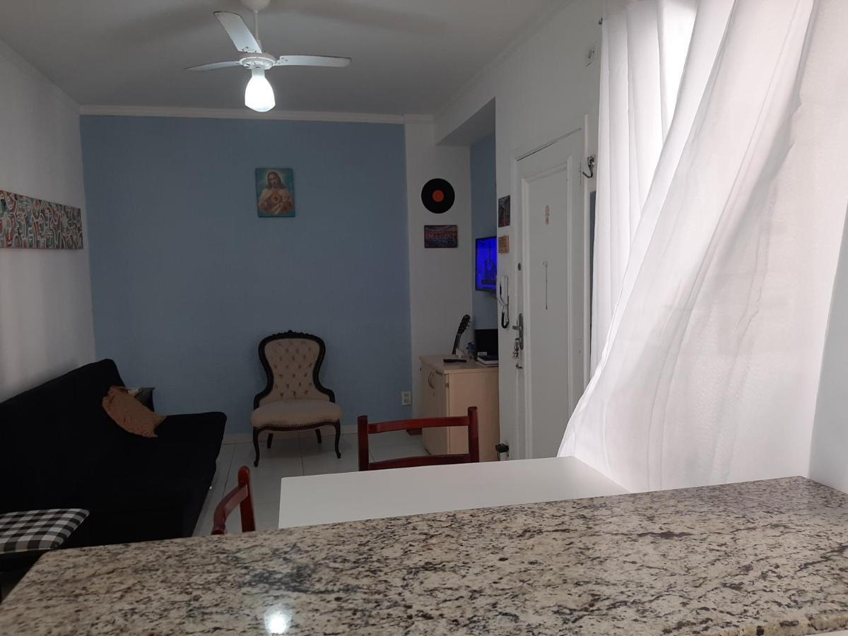 Apartamento Vento E Mar - 2 Quartos Com Sacada Na Quadra Da Praia Do Gonzaga 산토스 외부 사진